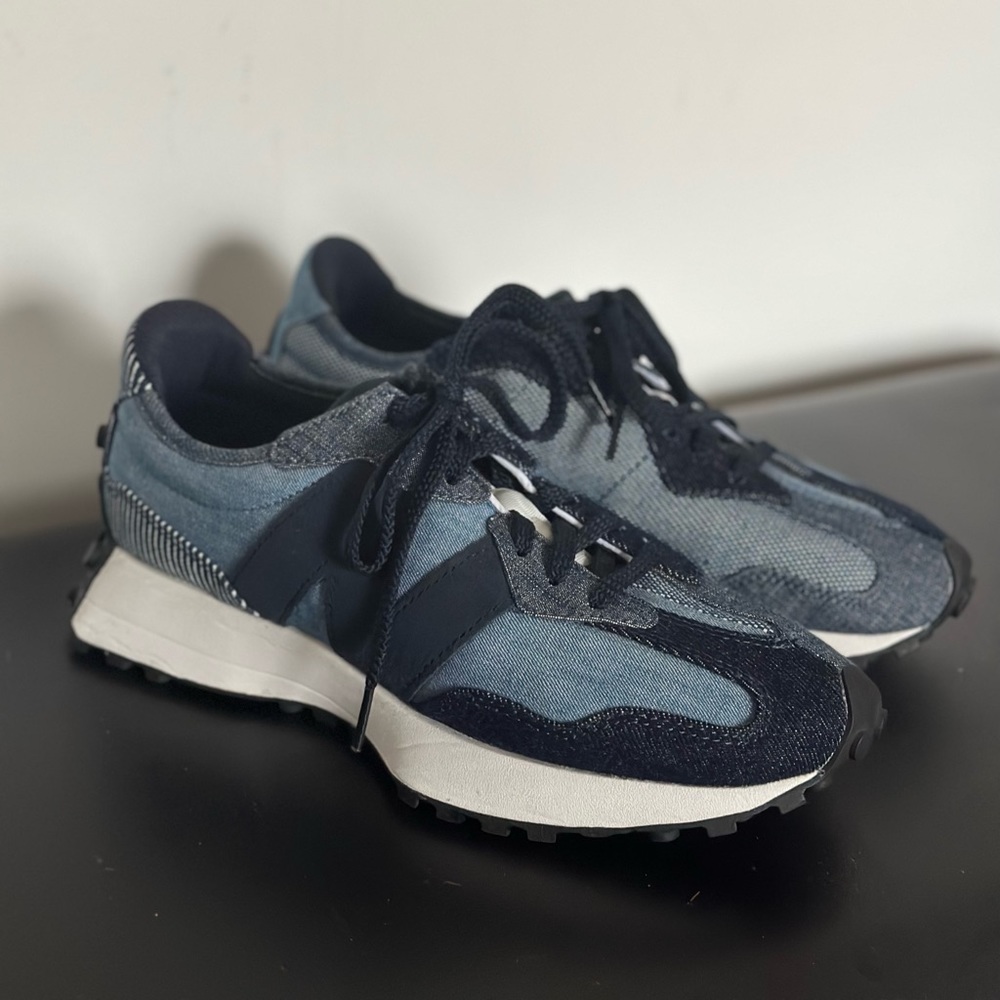 New Balance Denim 327 Sneakers